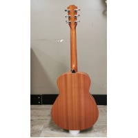 Taylor GS Mini Sapele 6 String Mini Acoustic Guitar Natural with Taylor Case