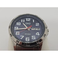 Q&Q Mens Stainless Steel Quartz Analog Watch with Day and Date Display