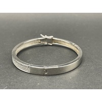 Ladies 925 Sterling Silver Oval Hinged Cubic Zirconia Bangle