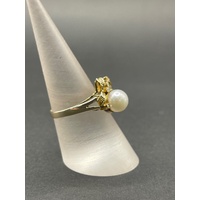 Ladies 18ct Yellow Gold White Pearl Diamond Ring