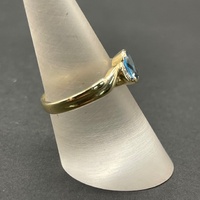 Ladies 9ct Yellow Gold Blue Gemstone and Diamond Ring