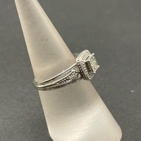 Ladies 9ct White Gold Diamond Ring