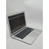 Apple MacBook Air 13 Inch 2017 i5 1.8GHz 8GB RAM 128GB SSD Silver