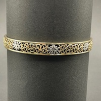 Ladies 9ct Two Tone Round Pattern Bangle