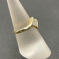Ladies 18ct Yellow Gold Diamond Ring