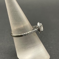 Ladies 18ct White Gold Diamond Halo Engagement Ring