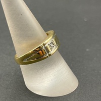 Mens 18ct Yellow Gold Signet Diamond Ring