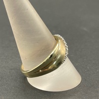 Mens 9ct Yellow Gold Diamond Ring