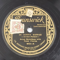 Brunswick In Sunny Hawaii Honolulu Sweetheart of Mine Phonograph Record