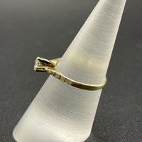 Ladies 14ct Yellow Gold Natural Diamond Ring