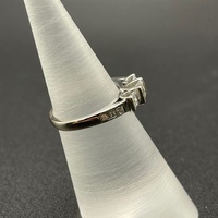 Ladies 18ct White Gold Natural Diamond Engagement Ring