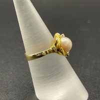 Ladies 9ct Yellow Gold White Pearl & Diamond Ring