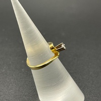 Ladies 18ct Yellow Gold Diamond Ring