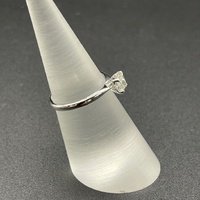 Ladies 18ct White Gold Solitaire Diamond Ring