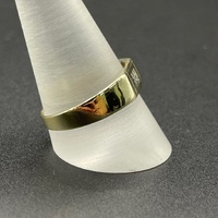 Mens 9ct Yellow Gold Diamond Signet Ring