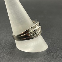 Ladies 18ct White Gold Multi Diamond Row Ring