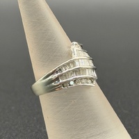 Ladies 9ct White Gold Diamond Cluster Ring