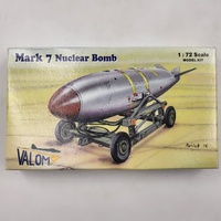 VALOM Mark 7 Nuclear Bomb Model Kit 1:72 Scale Military Aircraft Accessory Plastic Model