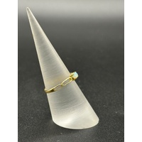Ladies 18ct Yellow Gold White Opal Ring