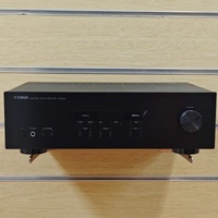 Yamaha R-S202 Stereo Receiver NS-BP301 Bookshelf Speakers with Remote