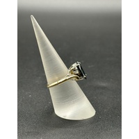 Ladies 18ct Yellow Gold Blue Sapphire & Diamond Ring