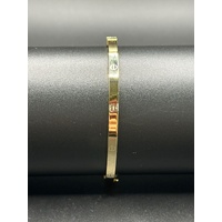 Ladies 18ct Yellow Gold Oval Hinged Bangle