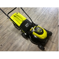 Ryobi 160cc 46cm 4-Stroke Push Lawn Mower Petrol Garden Grass Cutter RLM46160PB