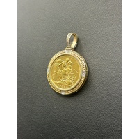 Ladies 22ct Yellow Gold 1901 Victoria Sovereign Coin Diamond Pendant