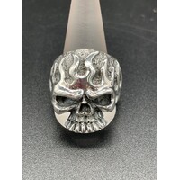 Sterling Silver Flaming Skull biker Ring 18 Grams SIZE: 10/U