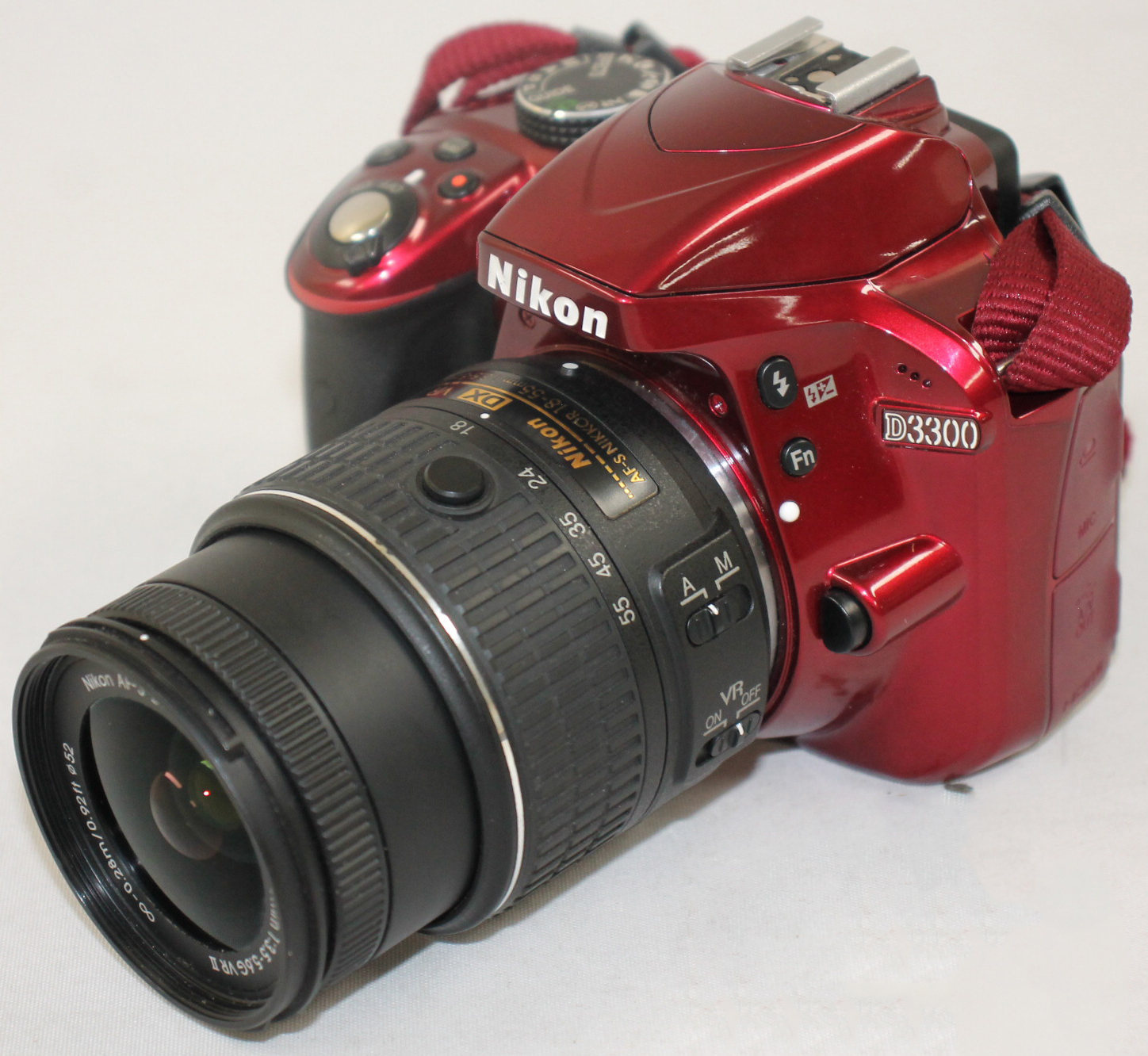  Nikon  D3300  DSLR Digital Camera  18 55mm AD S DX VR II 