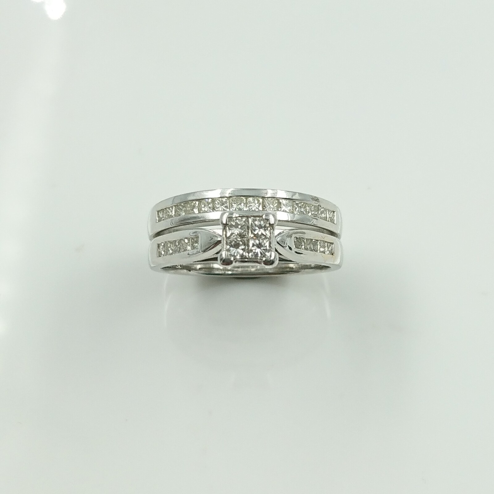 Preowned wedding ring sets store