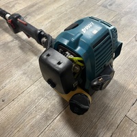 Makita EM2650LH 25.4cc 4-Stroke Straight Shaft String Trimmer