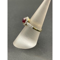 Ladies 9ct Yellow Gold Red Gemstone and CZ Ring