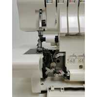 Singer 14SH654 Sewing Machine/Overlocker Ultra Lock w/ Pedal (Pre-Owned)