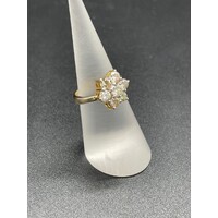 Ladies 18ct Yellow Gold Diamond Flower Ring (Pre-Owned)