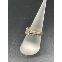 Ladies 9ct Yellow Gold Diamond Ring (Pre-Owned)