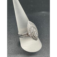 Ladies 18ct White Gold Diamond Cluster Ring Fine Jewellery 9.2 Grams Size UK R