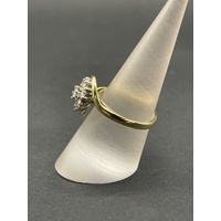 Ladies 18ct Yellow Gold Diamond Flower Ring