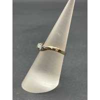 Ladies 9ct Yellow Gold Blue Gemstones and Diamonds Ring