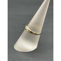 Ladies 9ct Yellow Gold Red Gemstones Ring