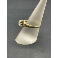Ladies 9ct Yellow Gold Cubic Zirconia Ring