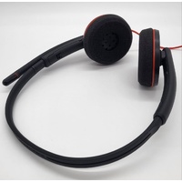 Plantronics Blackwire C3220 Wired Stereo USB Headset with Noise-Cancelling Mic