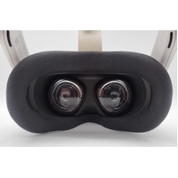 Meta Quest 3S 128GB Virtual Reality Headset White with Controllers
