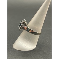 Ladies 18ct White Gold Diamond and Sapphire Ring