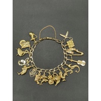 Ladies 9ct Yellow Gold Oval Curb Link Charm Bracelet