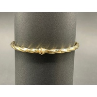 Ladies 9ct Yellow Gold Round Hinged Bangle
