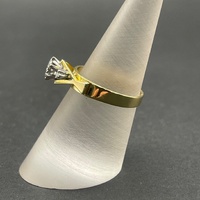 Ladies 18ct Yellow Gold Diamond Ring