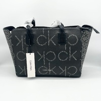 Calvin Klein Estilo HIGAVVD2 Black Tote Women's Handbag Logo Design