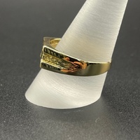 Mens 18ct Yellow Gold Natural Diamond Signet Ring