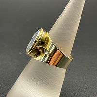 Ladies 9ct Yellow Gold Opal Stone Ring